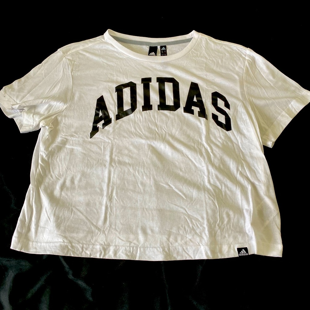 Cropped Adidas Shirt